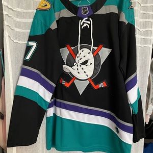 Anaheim ducks jersey
